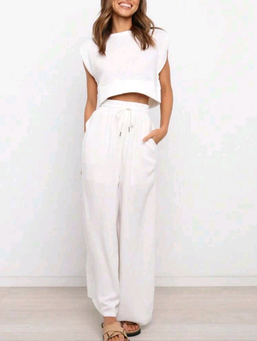 White 2 Piece Crop Top Pants Set Size Medium - Picture 3 of 8